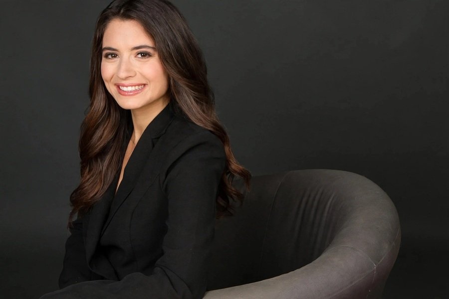 Krysia Lenzo biography